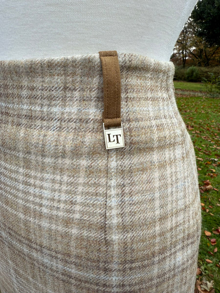 Classic Tweed Skirt - Whitewell