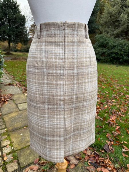 Classic Tweed Skirt - Whitewell